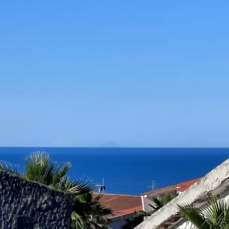 Breezy Terrace Casa Mia Daire Scalea