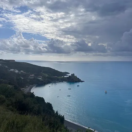 Breezy Terrace Casa Mia Scalea